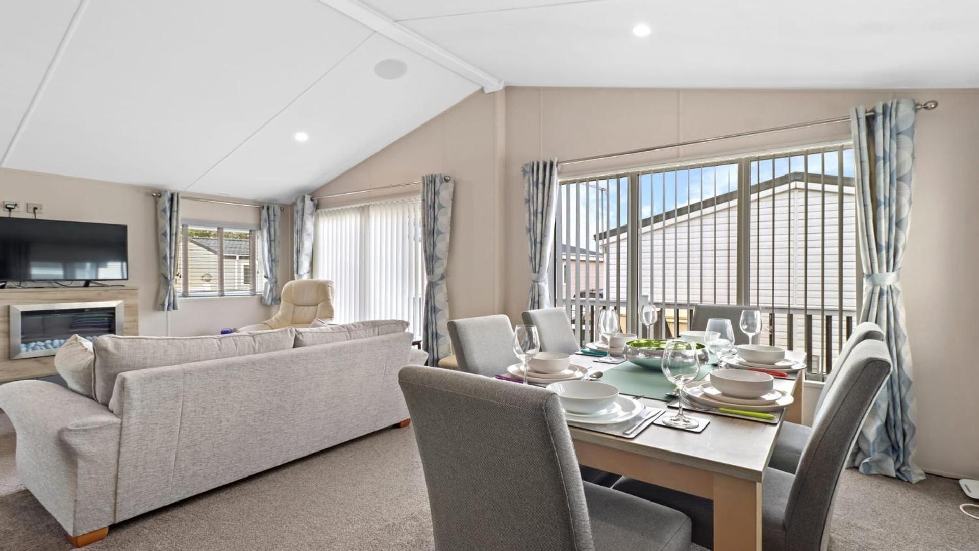 33 Beach Retreat Lodge Pevensey Bay Holiday Park Екстериор снимка