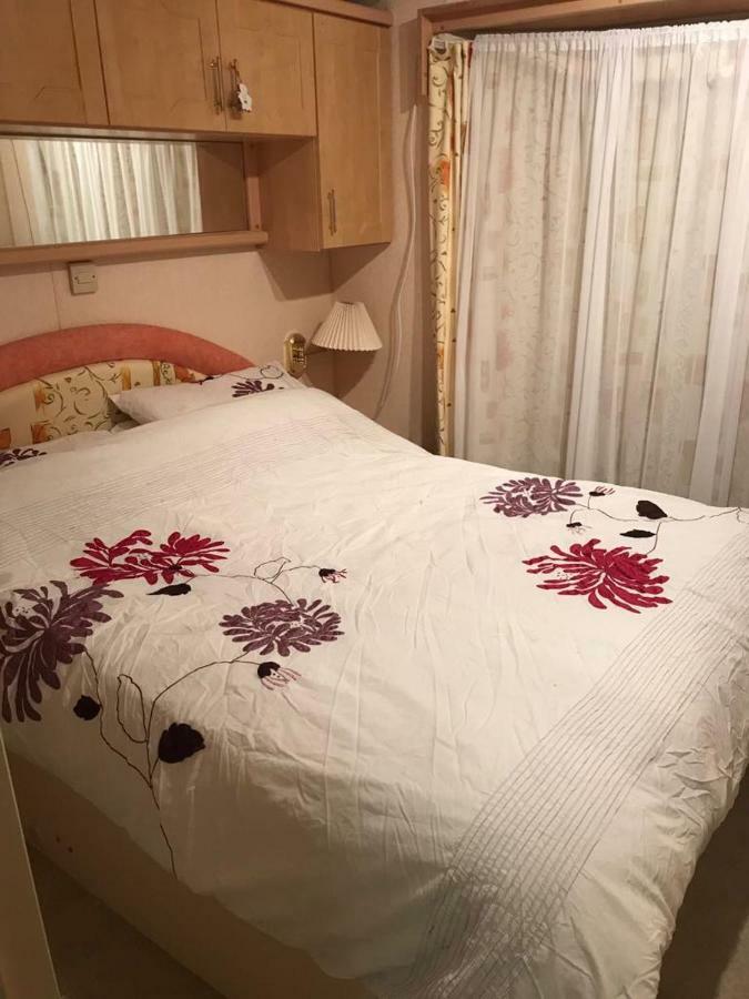 33 Beach Retreat Lodge Pevensey Bay Holiday Park Екстериор снимка
